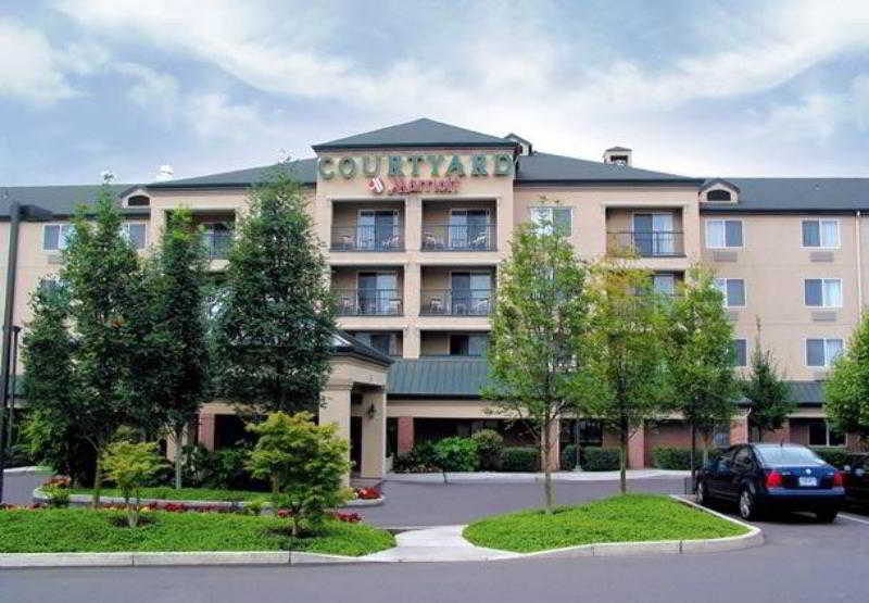 Courtyard By Marriott Portland Southeast/Clackamas Bagian luar foto