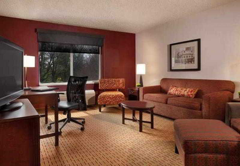 Courtyard By Marriott Portland Southeast/Clackamas Bagian luar foto