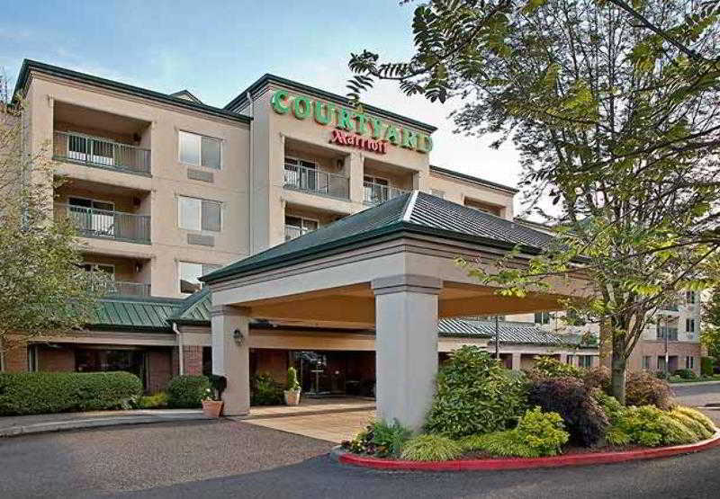 Courtyard By Marriott Portland Southeast/Clackamas Bagian luar foto