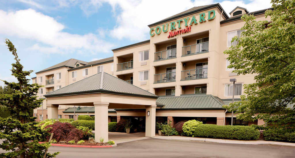 Courtyard By Marriott Portland Southeast/Clackamas Bagian luar foto